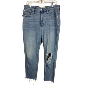 Madewell Perfect Curvy Vintage Ripped Knee Raw Hem Jeans 31